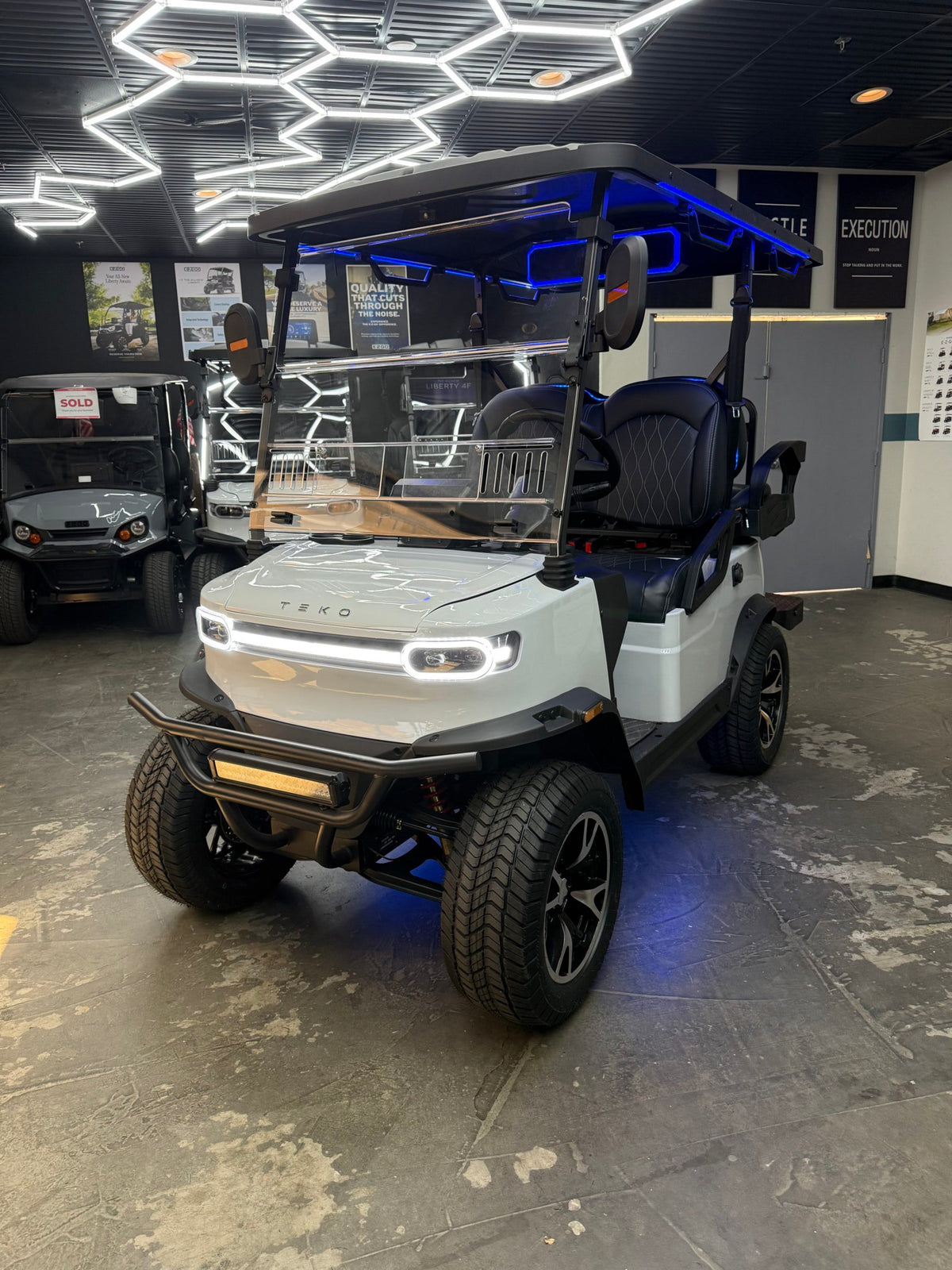 2026 Teko Turbo 4 Passenger (White)