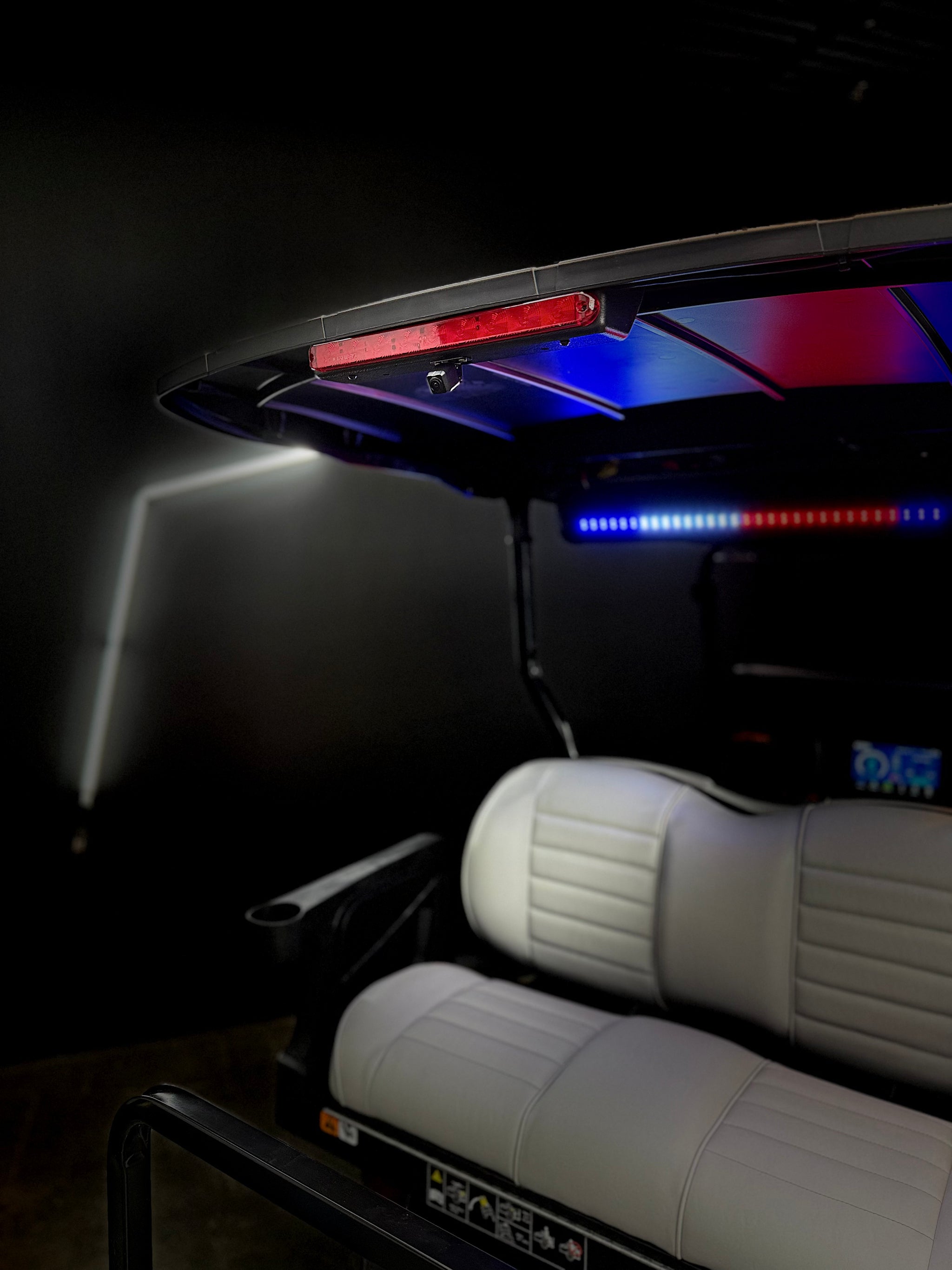 2026 E-Z-GO RXV 4 Touring S Elite Lithium — photo 6