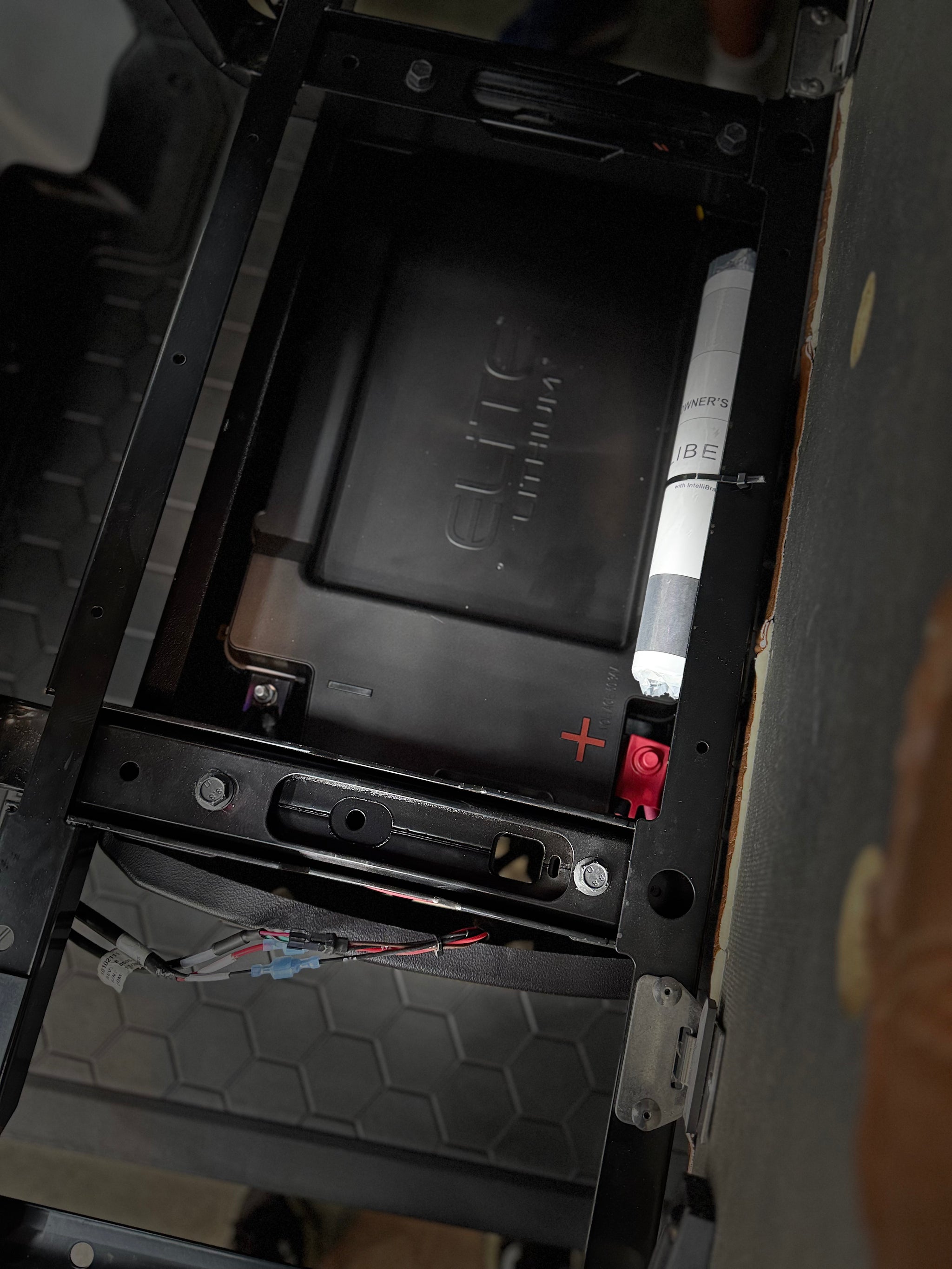 2026 E-Z-GO Liberty Commuter ELiTE Lithium — photo 5